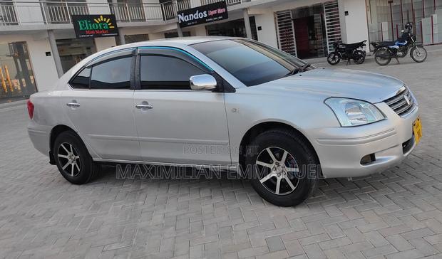 Toyota Premio 2005 Silver