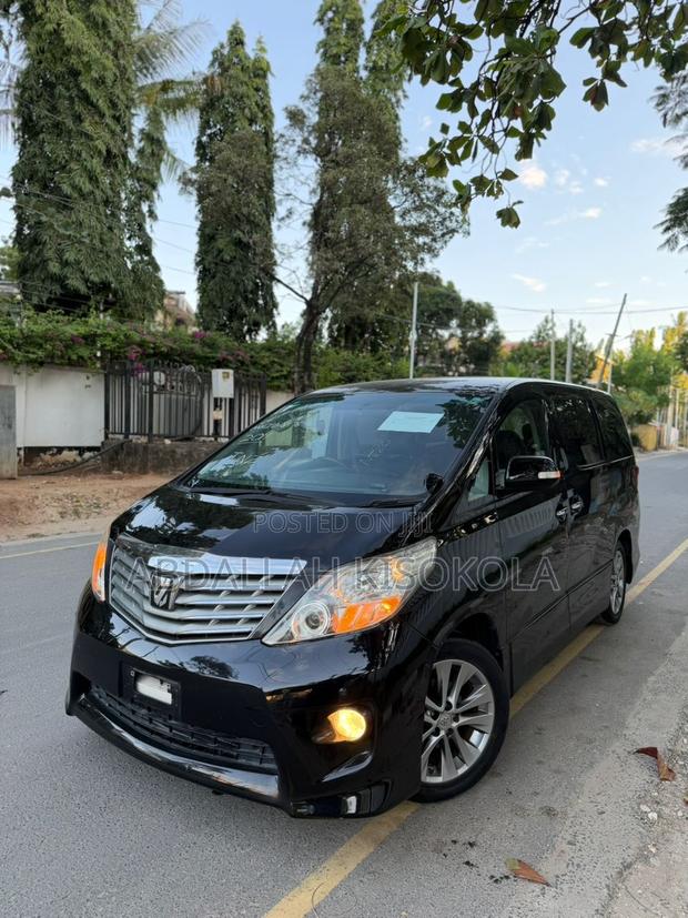 Toyota Alphard 2.4 Petrol FWD 2011 Black