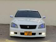 Toyota Crown 2006 White for sale