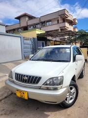 Toyota Harrier 2002 White for sale