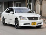 Toyota Crown 2004 White for sale