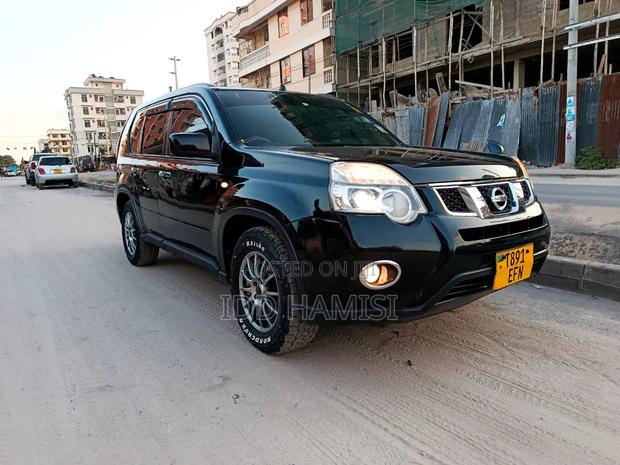 Nissan X-Trail 2010 Black