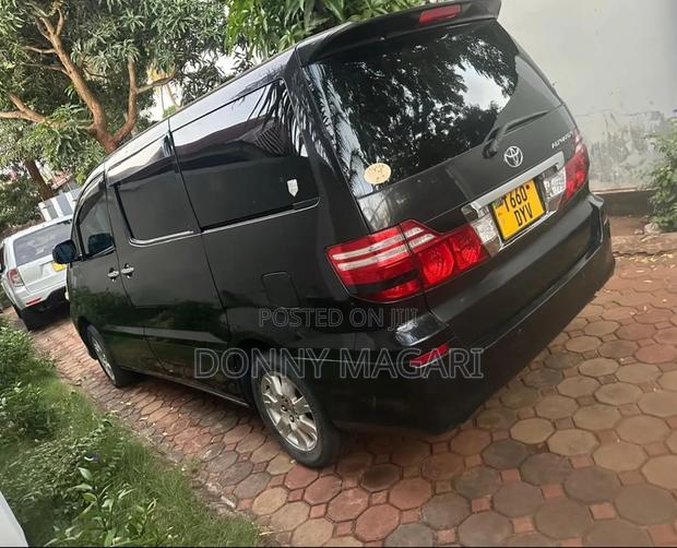 Toyota Alphard 2006 Black