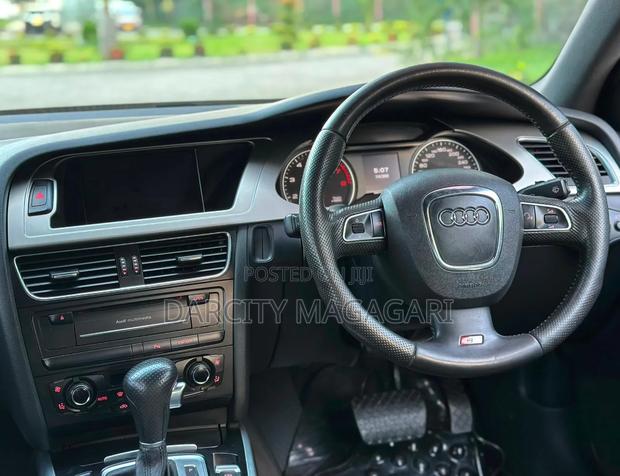 Audi A4 2012 Black