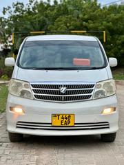 Toyota Alphard 2.4 Petrol AWD 2004 White for sale