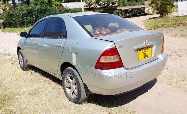 Toyota Corolla 2005 Silver