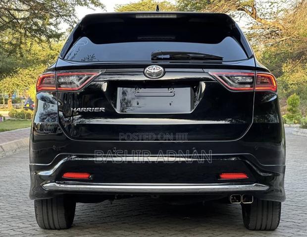 Toyota Harrier 2017 Black