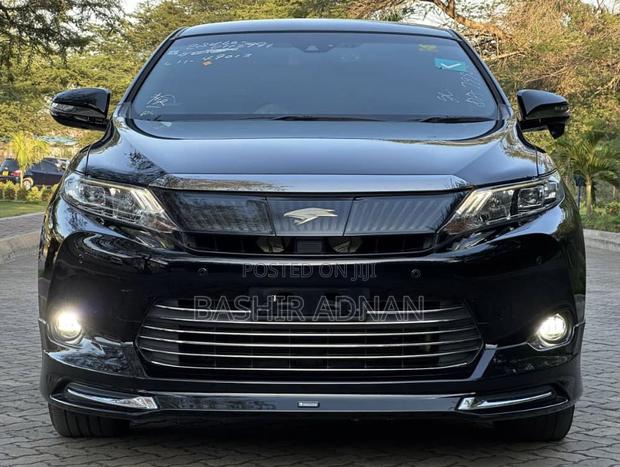 Toyota Harrier 2017 Black
