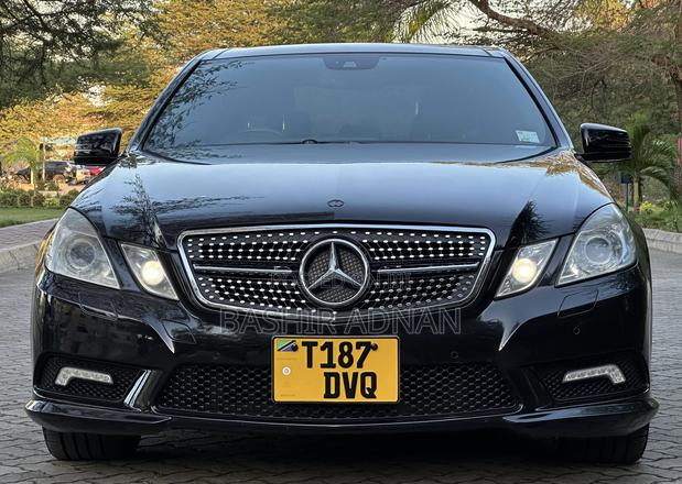 Mercedes-Benz E250 2011 Black
