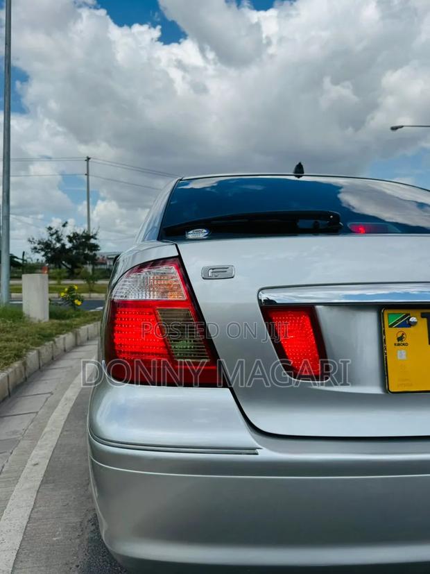 Toyota Premio 2003 Silver