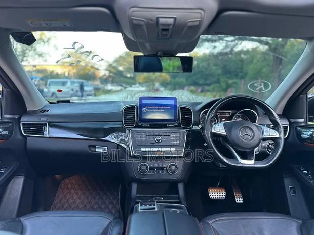 Mercedes-Benz GLE-Class 2017 Black