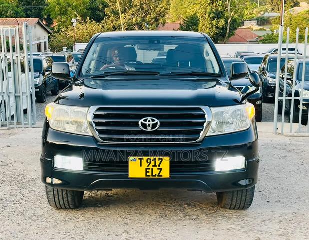 Toyota Land Cruiser 2009 Black