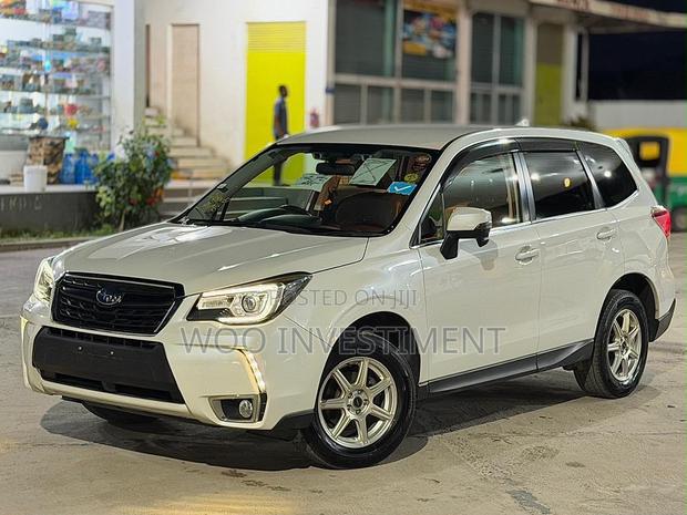 Subaru Forester 2017 White