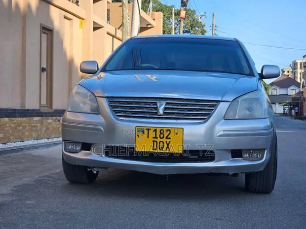 Toyota Premio 2004 Silver