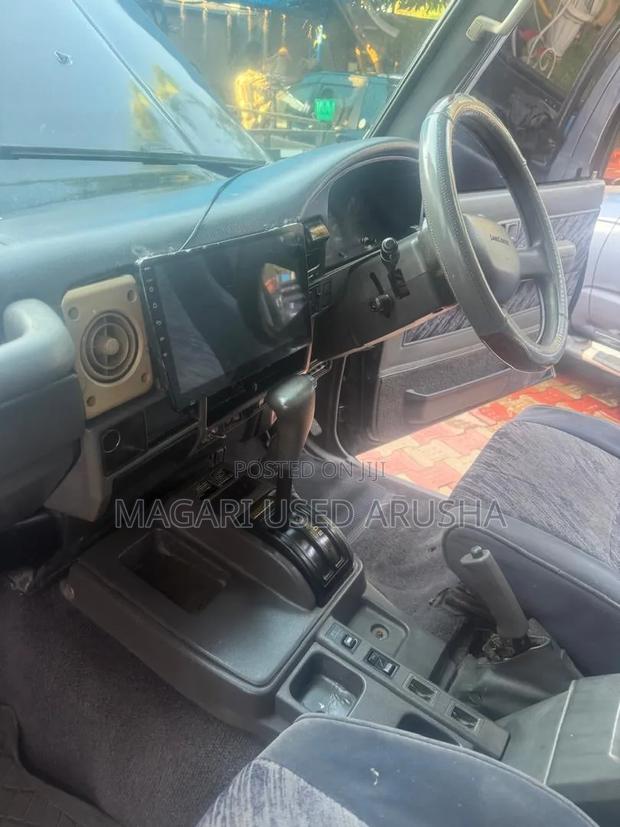 Toyota Land Cruiser Prado 1996 Black