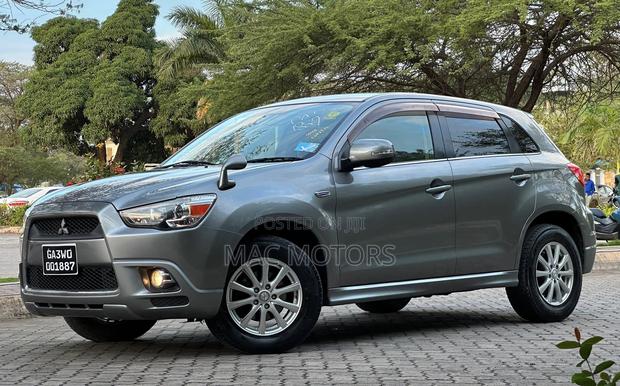 Mitsubishi RVR 2.0 2011 Gray