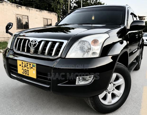 Toyota Land Cruiser Prado 2005 Black