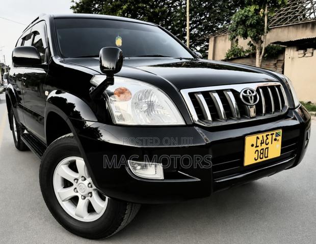 Toyota Land Cruiser Prado 2005 Black