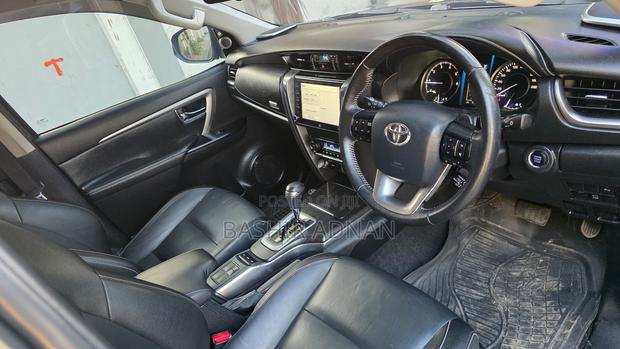 Toyota Fortuner 2.8 D AWD 2021 Brown