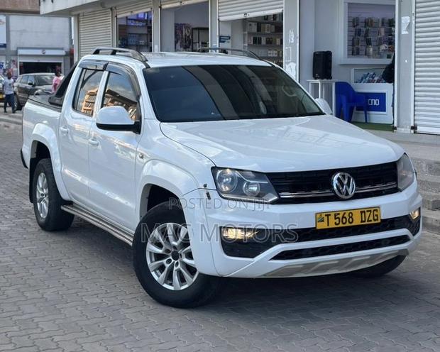 Volkswagen Amarok 2018 White