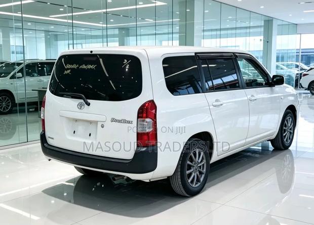 Toyota Probox 2014 White