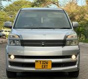 Toyota Voxy 2006 Silver for sale