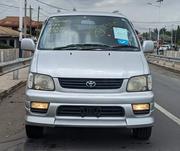 Toyota Noah 2001 Silver for sale