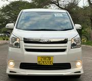 Toyota Noah 2009 White for sale