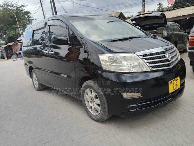 Toyota Alphard 2006 Black