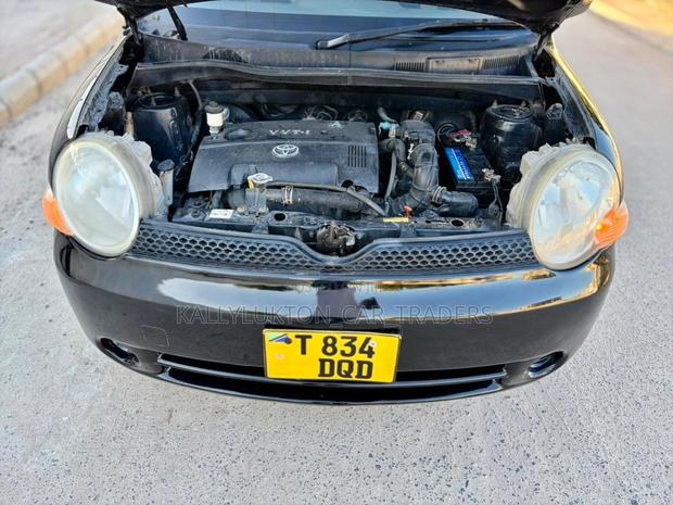 Toyota Sienta 2008 Black