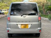 Toyota Noah 2006 Silver for sale