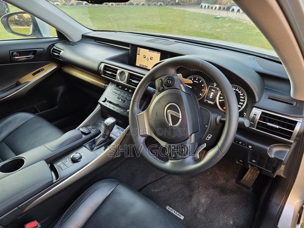 Lexus IS 2013 Silver