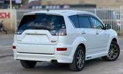 Mitsubishi Outlander 2011 White for sale