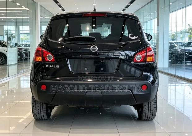 Nissan Dualis 2011 Black