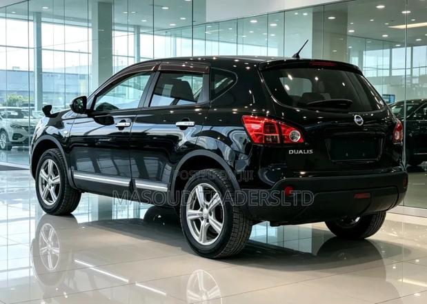 Nissan Dualis 2011 Black