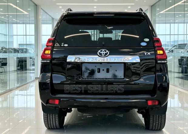 Toyota Land Cruiser Prado 2017