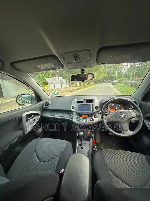 Toyota RAV4 2009