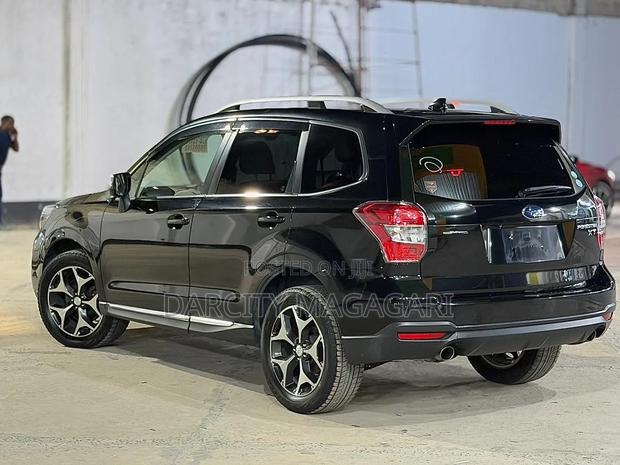 Subaru Forester 2016 Black