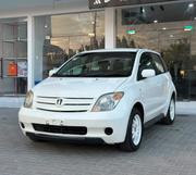 Toyota IST 2003 White for sale