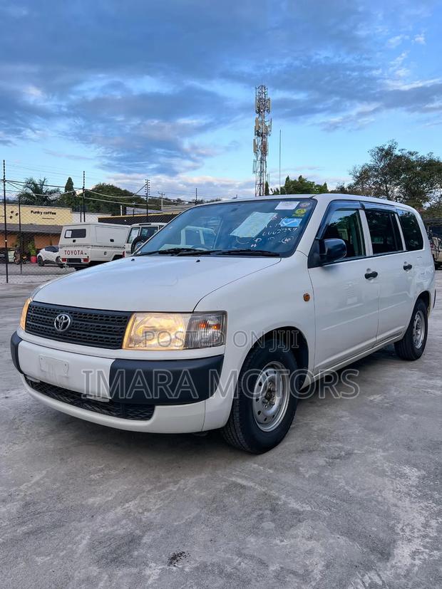 Toyota Probox 2006 White