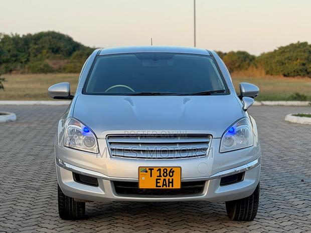 Nissan Dualis 2011 Silver