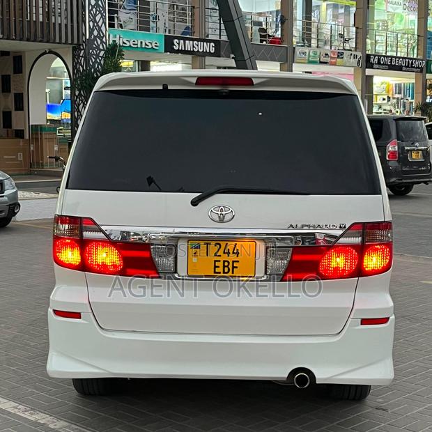 Toyota Alphard 2007 White