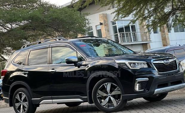 Subaru Forester 2019 Black
