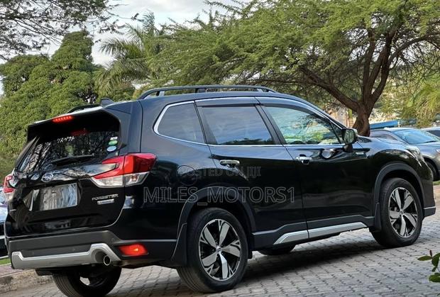 Subaru Forester 2019 Black