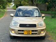 Toyota RAV4 Automatic 2003 Gold for sale