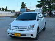 Toyota IST 2005 White for sale