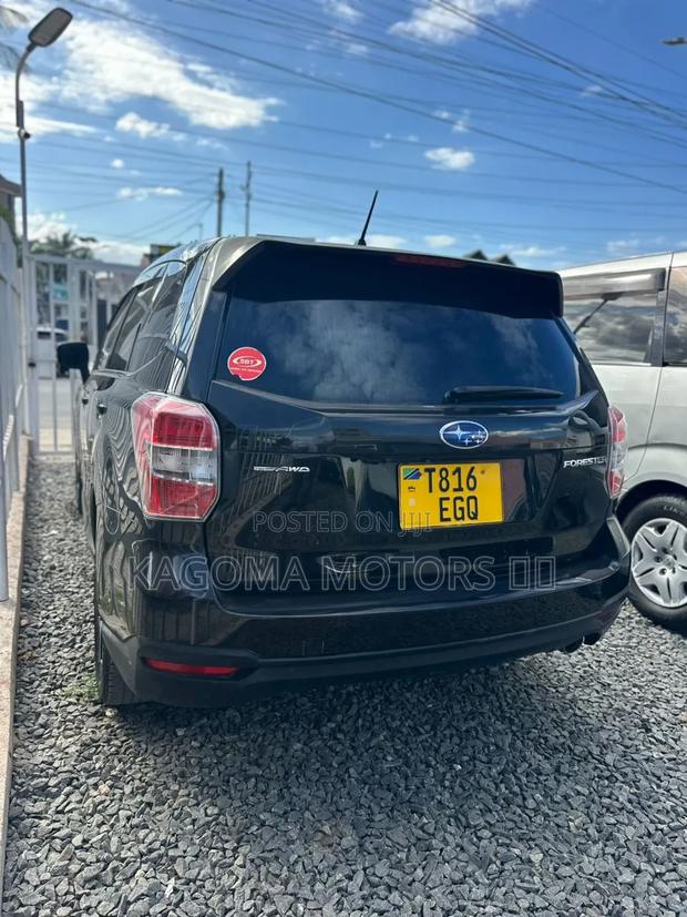 Subaru Forester 2014 Black