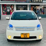 Toyota Raum 2010 Off white for sale