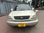 Toyota Harrier 2001 White for sale