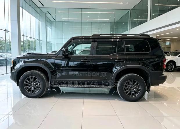 Toyota Land Cruiser LC250 2024